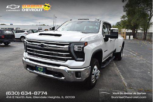 Iridescent Pearl Tricoat 2024 Chevrolet Silverado 3500 LTZ
