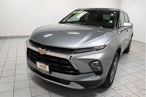 Sterling Gray Metallic 2025 Chevrolet Blazer 2LT