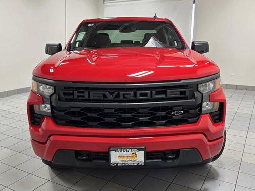2025 Chevrolet Silverado 1500 Custom
