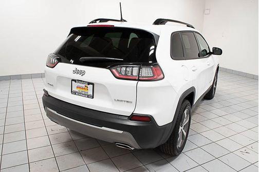 Bright White Clearcoat 2022 Jeep Cherokee Limited