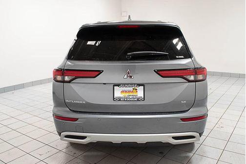 2023 Mitsubishi Outlander SE 2.5 S-AWC
