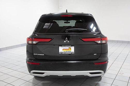 2023 Mitsubishi Outlander SE 2.5 S-AWC