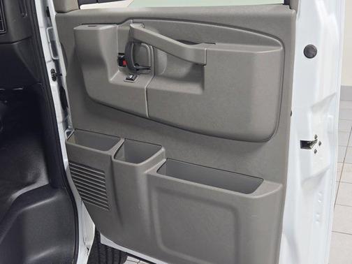 2025 Chevrolet Express 2500 RWD 2500 Extended Wheelbase WT