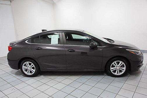 2016 Chevrolet Cruze LT Auto
