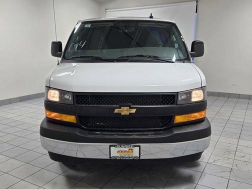2025 Chevrolet Express 2500 RWD 2500 Regular Wheelbase WT