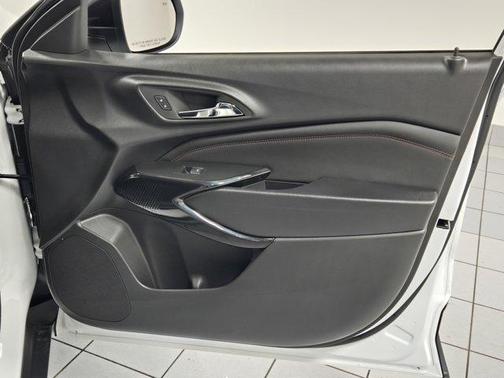 2025 Chevrolet Trax FWD 2RS
