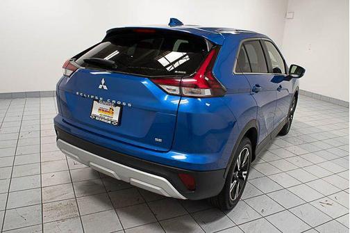 Lightning Blue Metallic 2025 Mitsubishi Eclipse Cross SE