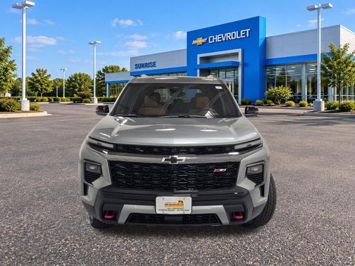 Gray 2027 Chevrolet Traverse AWD Z71