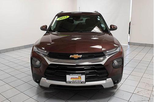 Mahogany Red Metallic 2023 Chevrolet Trailblazer LT
