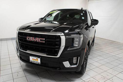 2023 GMC Yukon SLE