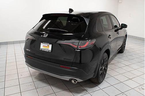 Crystal Black Pearl 2024 Honda HR-V AWD Sport