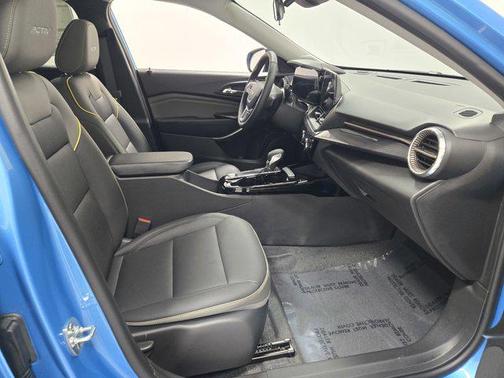 Marina Blue Metallic 2026 Chevrolet Trax FWD ACTIV