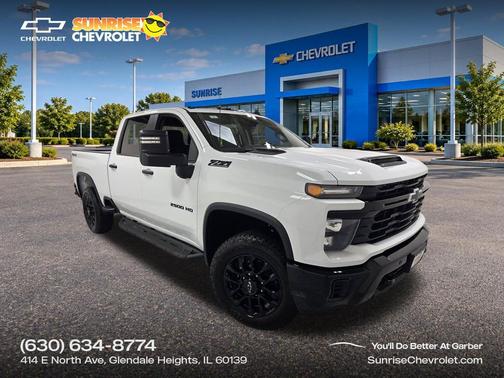 Summit White 2026 Chevrolet Silverado 2500 Custom