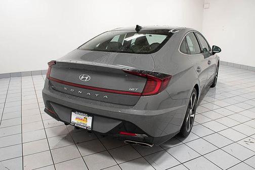 2022 Hyundai SONATA SEL Plus