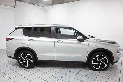 2024 Mitsubishi Outlander SE 2.5 S-AWC