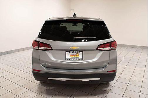 Sterling Gray Metallic 2023 Chevrolet Equinox 1LT
