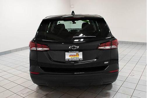 Mosaic Black Metallic 2024 Chevrolet Equinox LS