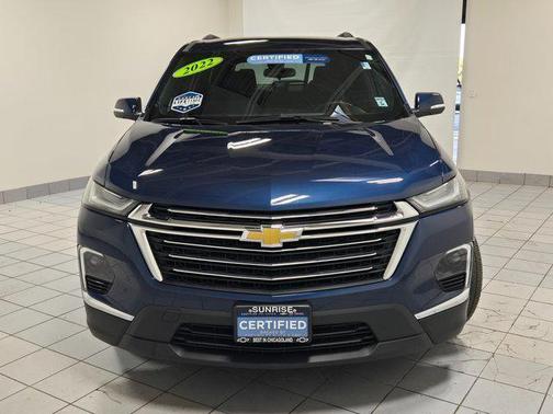 2022 Chevrolet Traverse LT Cloth
