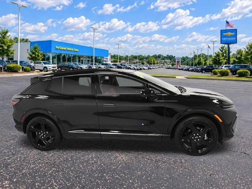 Black 2024 Chevrolet Equinox EV RS