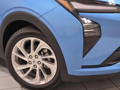Marina Blue Metallic 2027 Chevrolet Bolt LT