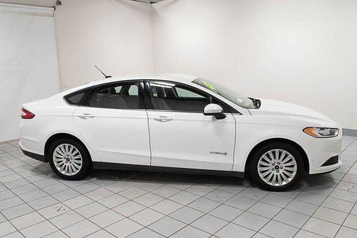 2014 Ford Fusion Hybrid S
