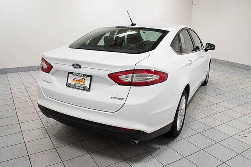 2014 Ford Fusion Hybrid S