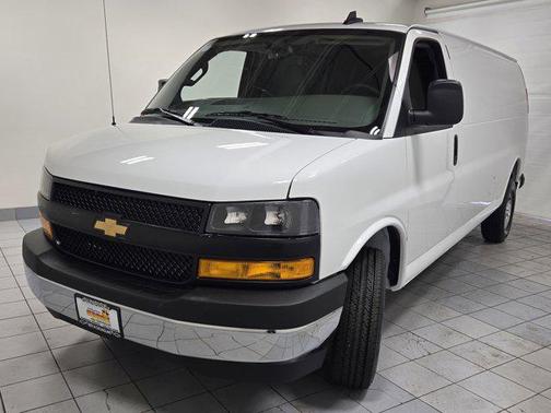 2025 Chevrolet Express 2500 RWD 2500 Extended Wheelbase WT