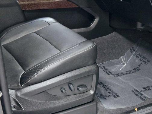 2020 GMC Yukon SLT