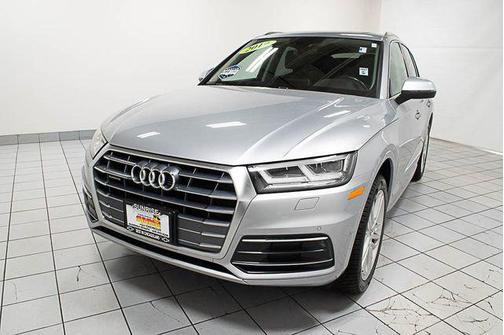 Silver Metallic 2019 Audi Q5 2.0T Premium Plus