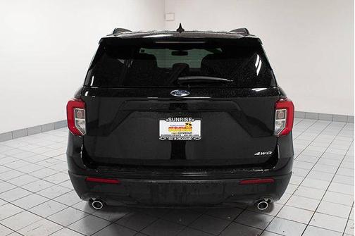 Agate Black Metallic 2023 Ford Explorer ST-Line
