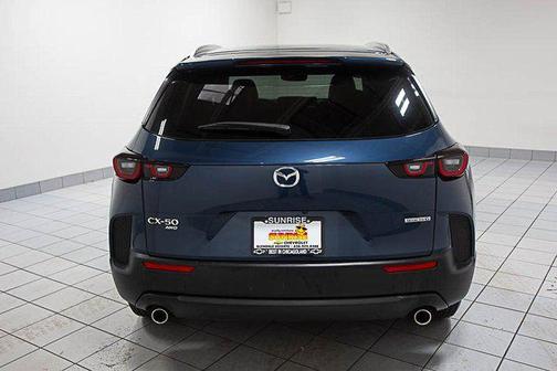 2025 Mazda CX-50 2.5 S Preferred Package