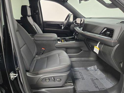 2026 Chevrolet Tahoe 4WD RST