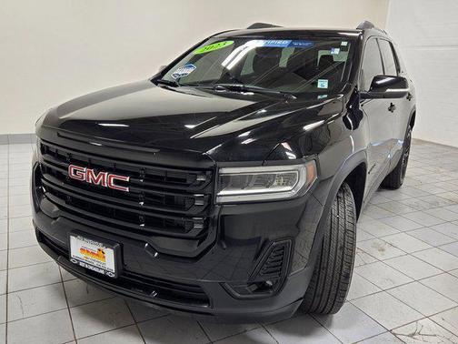 2023 GMC Acadia FWD SLT