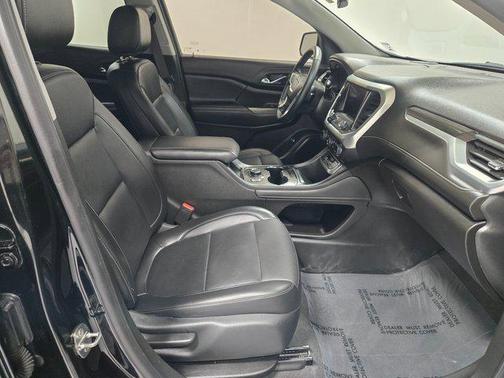 2023 GMC Acadia FWD SLT
