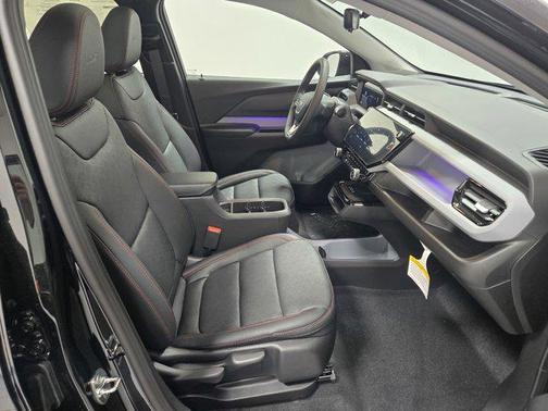 Mosaic Black Metallic 2027 Chevrolet Bolt RS