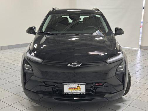 Mosaic Black Metallic 2027 Chevrolet Bolt RS