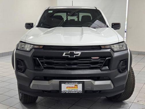 Summit White 2026 Chevrolet Colorado Trail Boss