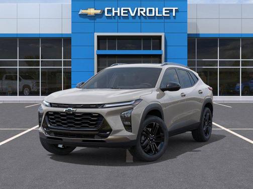 Summit White 2026 Chevrolet Trax FWD ACTIV
