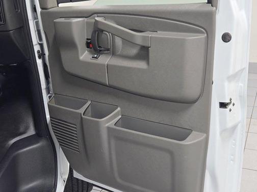 2025 Chevrolet Express 2500 RWD 2500 Extended Wheelbase WT