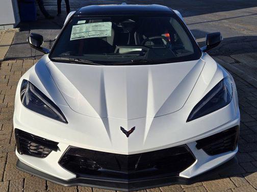 2026 Chevrolet Corvette Stingray w/1LT