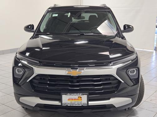 Mosaic Black Metallic 2026 Chevrolet Trailblazer LT