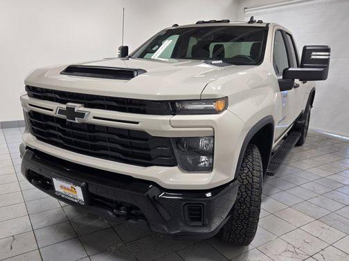 2026 Chevrolet Silverado 2500 Custom