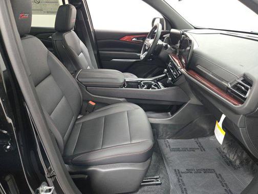 2025 Chevrolet Traverse AWD Z71