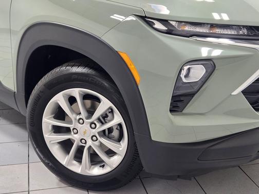 Cacti Green 2026 Chevrolet Trailblazer LS