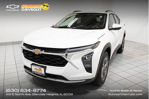 Summit White 2025 Chevrolet Trax LT