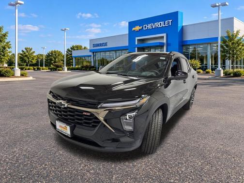 Mosaic Black Metallic 2026 Chevrolet Trax FWD 2RS