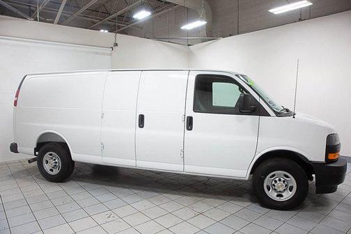 2025 Chevrolet Express 3500 RWD 3500 Extended Wheelbase WT