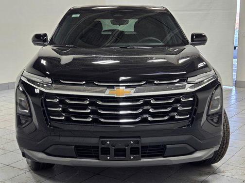 Mosaic Black Metallic 2026 Chevrolet Equinox 1LT