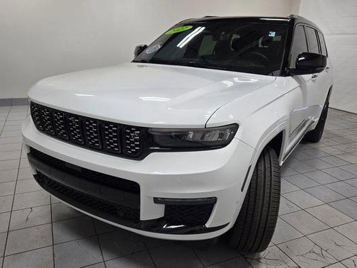 2022 Jeep Grand Cherokee L Summit
