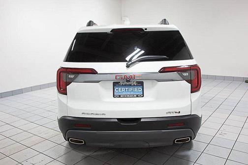 2023 GMC Acadia AWD AT4